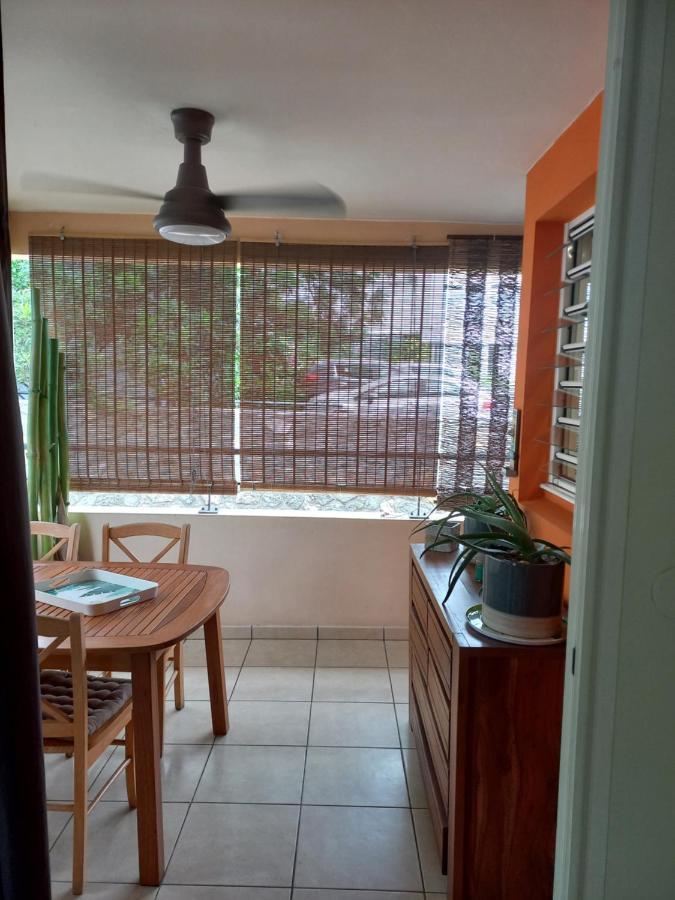 Bel Appartement Avec Terrasse Proche Des Plages Saint-Gilles-les Bains Εξωτερικό φωτογραφία