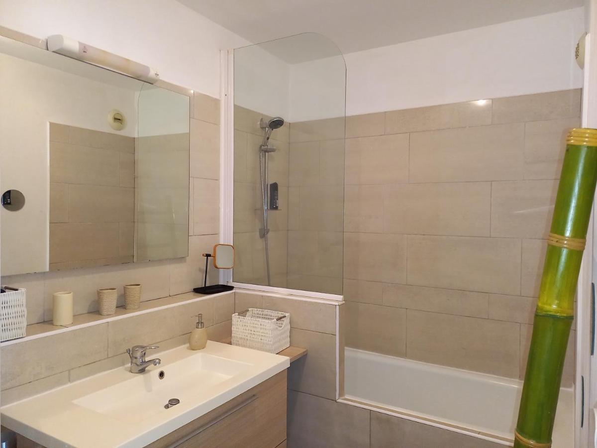 Bel Appartement Avec Terrasse Proche Des Plages Saint-Gilles-les Bains Εξωτερικό φωτογραφία