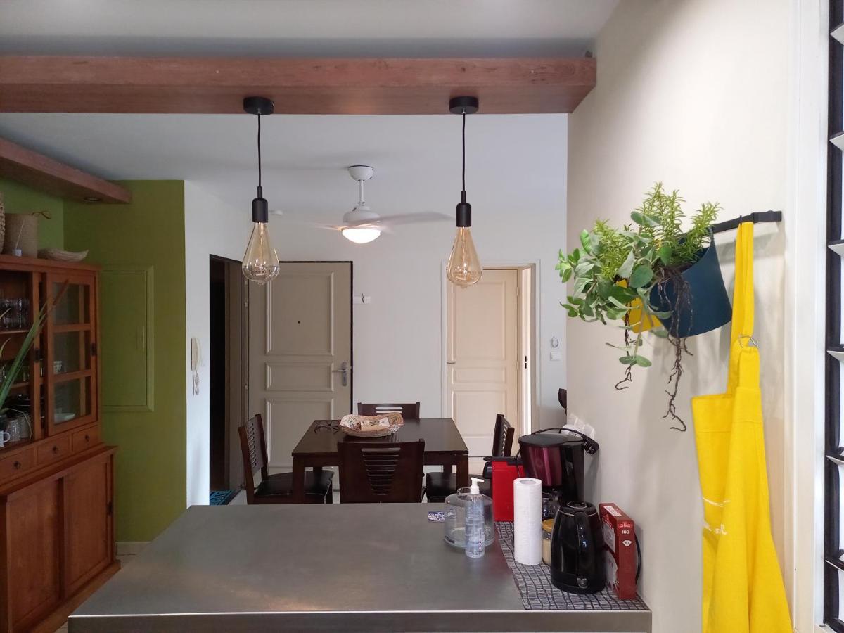 Bel Appartement Avec Terrasse Proche Des Plages Saint-Gilles-les Bains Εξωτερικό φωτογραφία